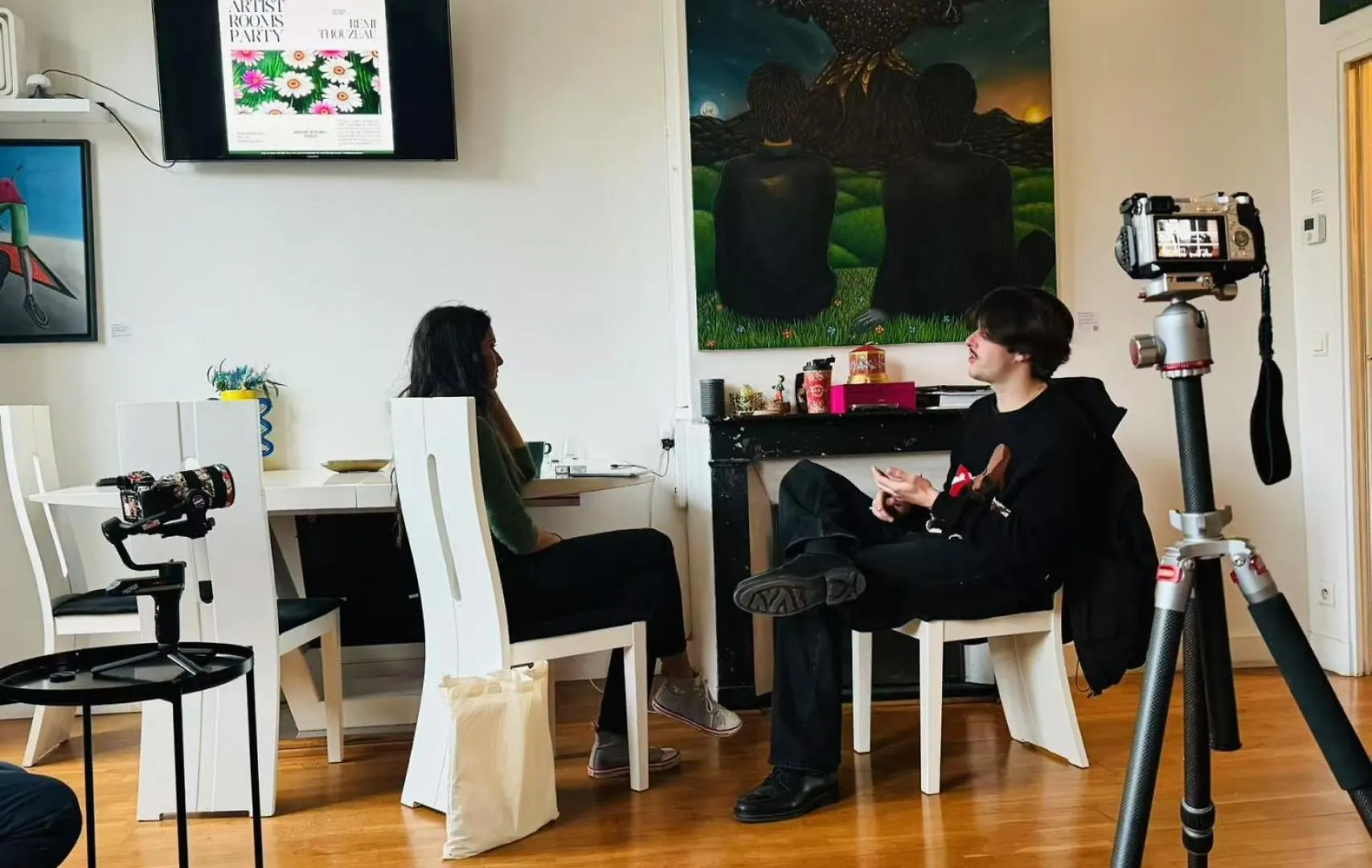 Artist Rooms Paris Homestay